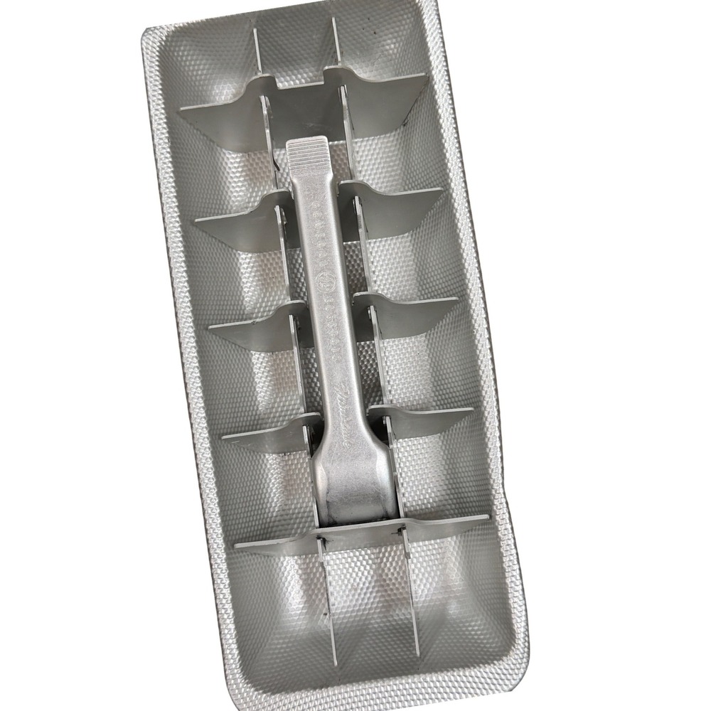 Vintage General Electric GE Mini-Cube Aluminum Ice Cube Tray Metal Lever Release